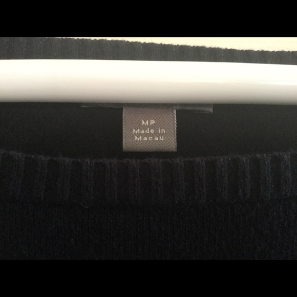 Women’s sweater - Picture 2 of 4